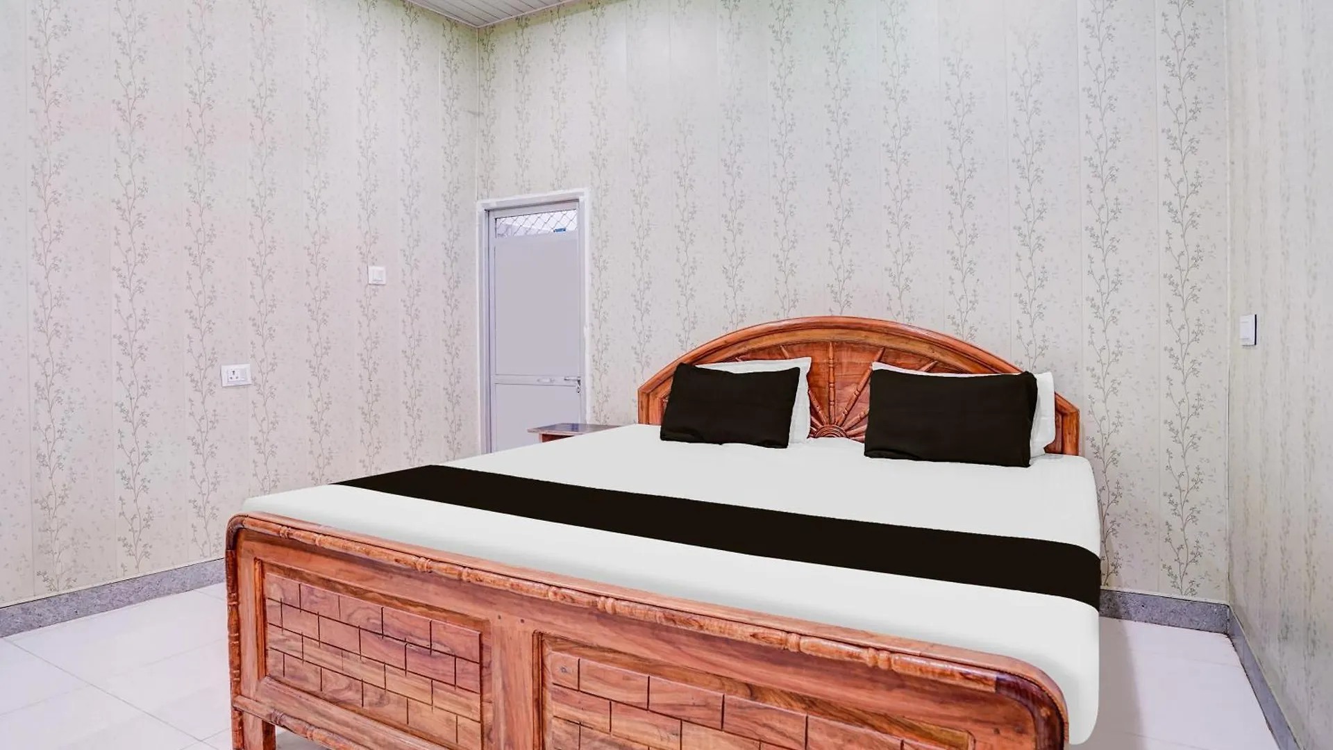 Hotel O Mahakal Βαρανάσι Ινδία